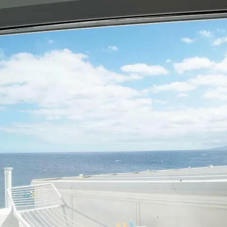 Sea At Your Doorstep/casa Junto Al Mar Bocacangrejo